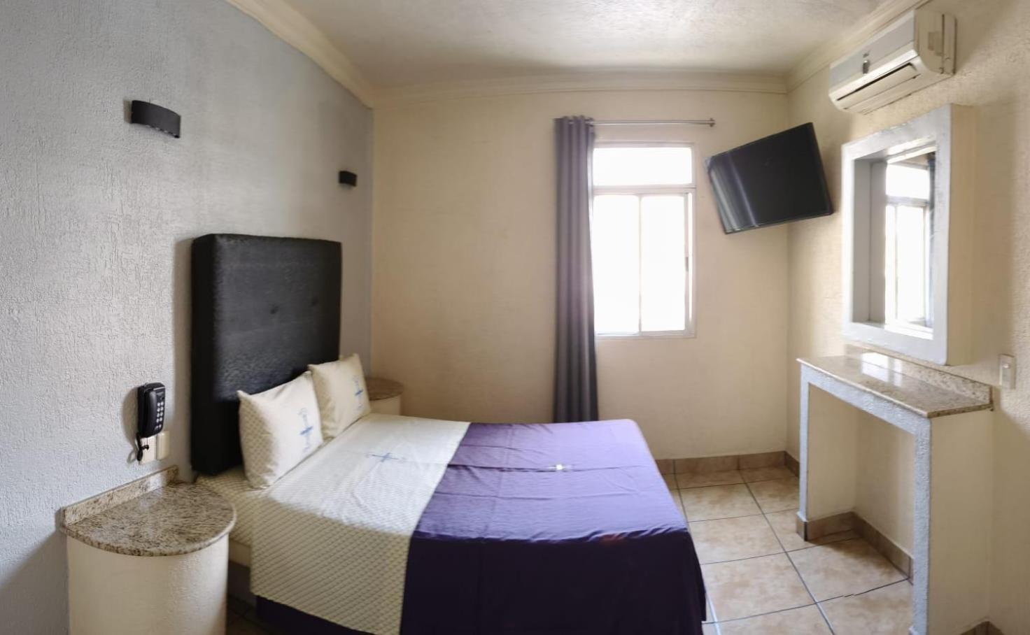 Hotel Astur (Adults Only) Guadalajara Eksteriør bilde
